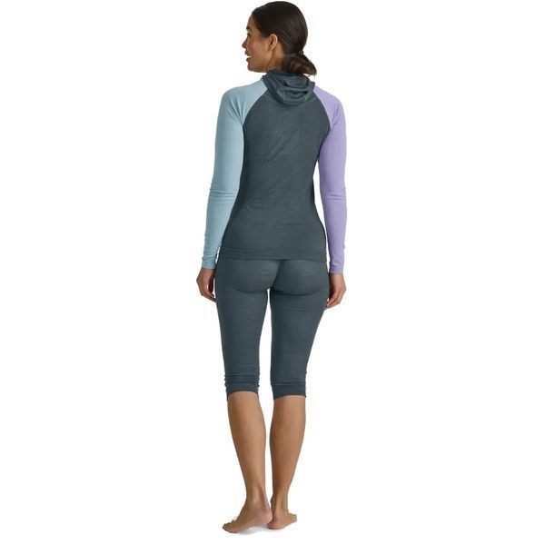 Термоштани 3/4 Ortovox 120 Comp Light Short Pants Wmn 025.001.1229 фото