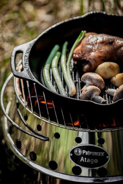Сковорода-гриль чавунна Petromax Grill Fire Skillet з ручками-петлями &Oslash;30 см 50152 фото