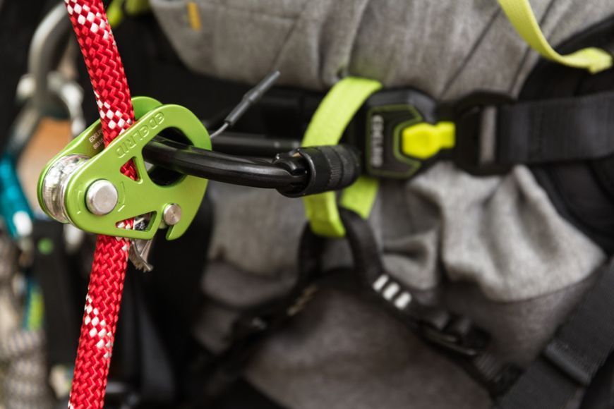 Блок-ролик із затискачем Edelrid Spoc Oasis 50352 фото