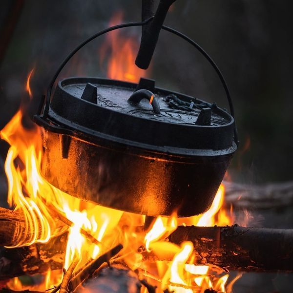 Казан-жарівня чавунна Petromax Dutch Oven ft6 на ніжках 5,5 л 50167 фото