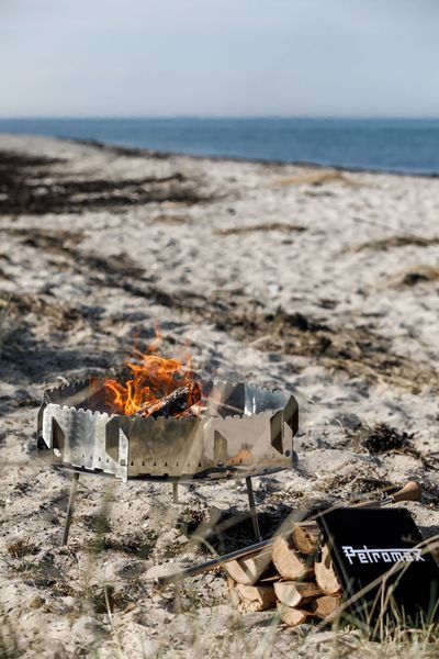 Вітрозахист для мангала Petromax Plug-in Windbreak for Fireplaces 50205 фото