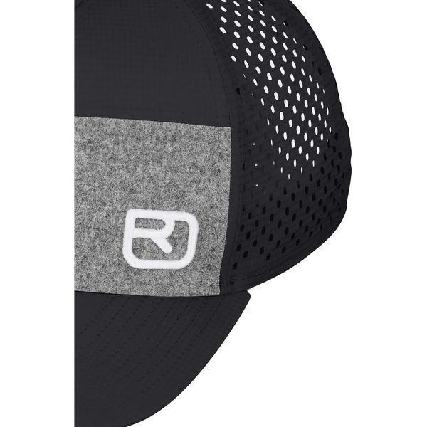 Кепка Ortovox Logo Air Trucker Cap 025.001.0248 фото